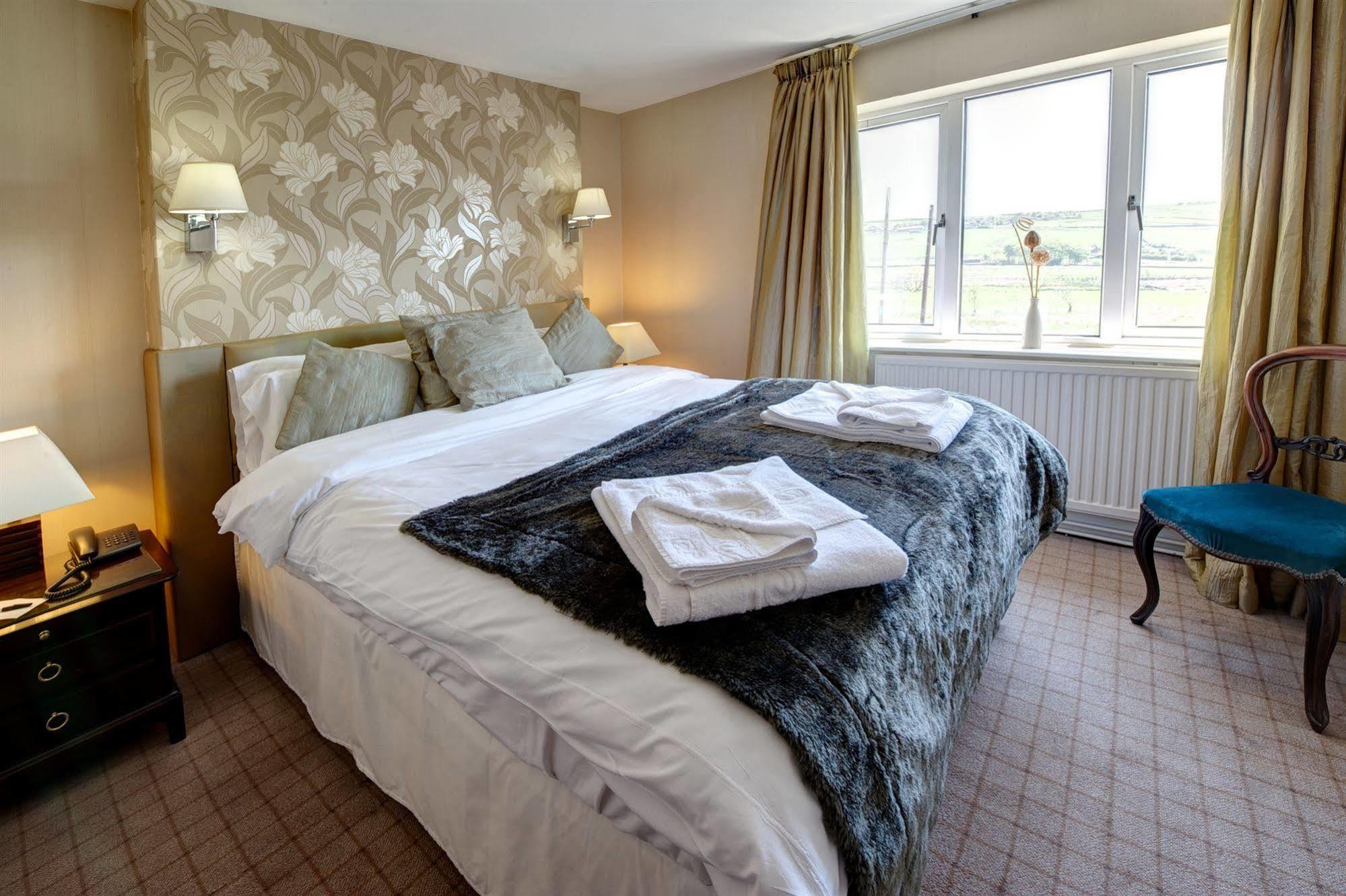 Clough Manor Hotel Denshaw Ngoại thất bức ảnh