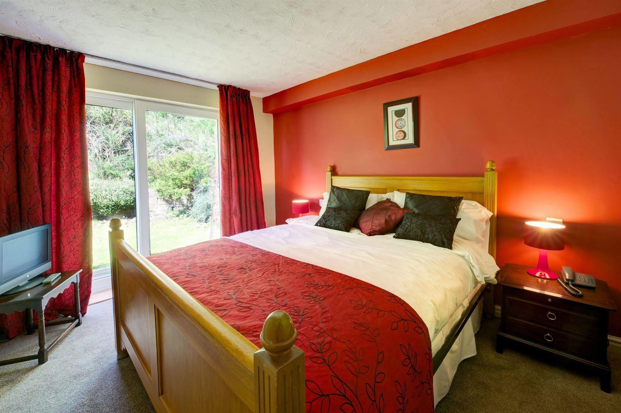 Clough Manor Hotel Denshaw Ngoại thất bức ảnh