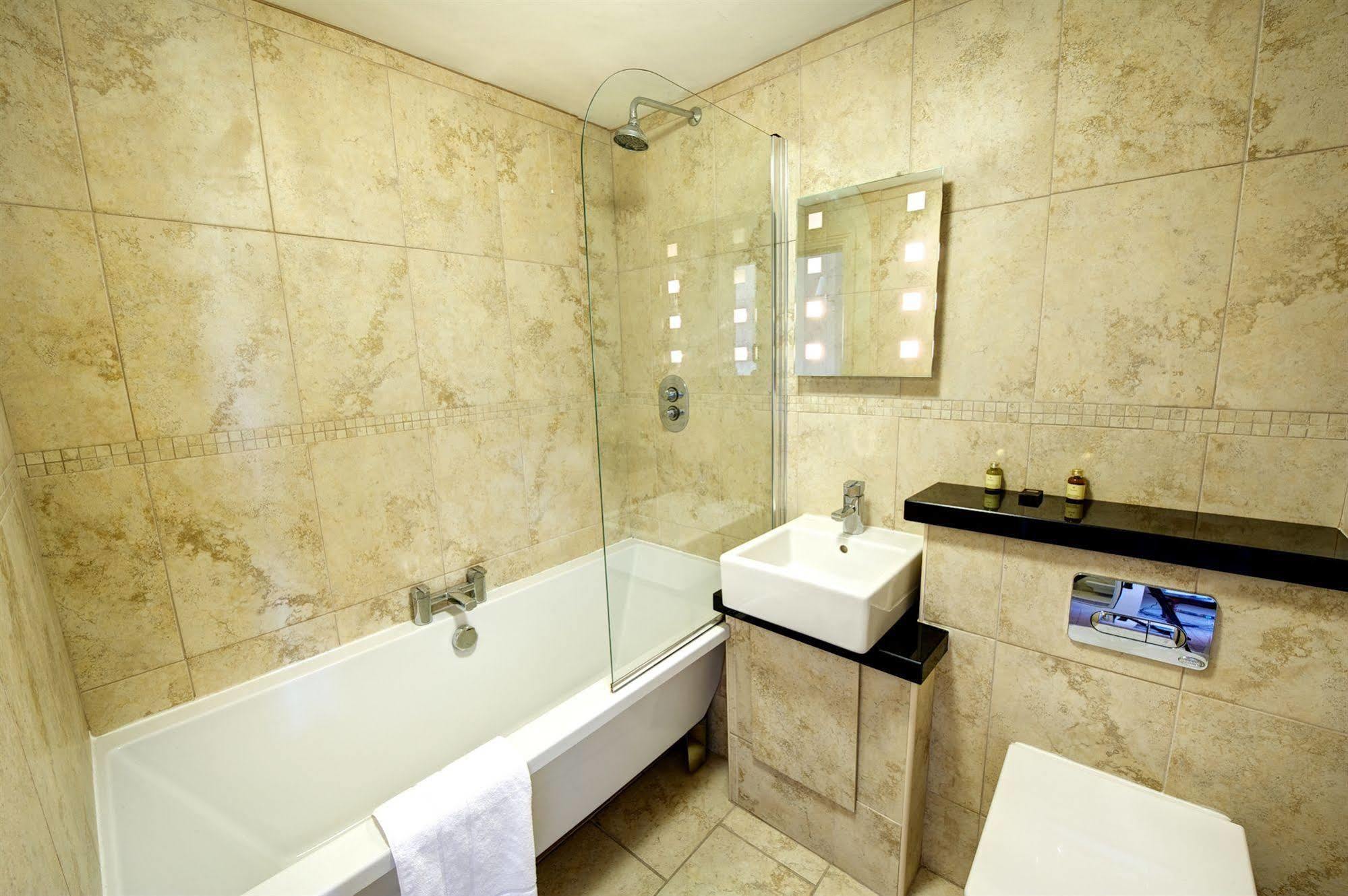 Clough Manor Hotel Denshaw Ngoại thất bức ảnh
